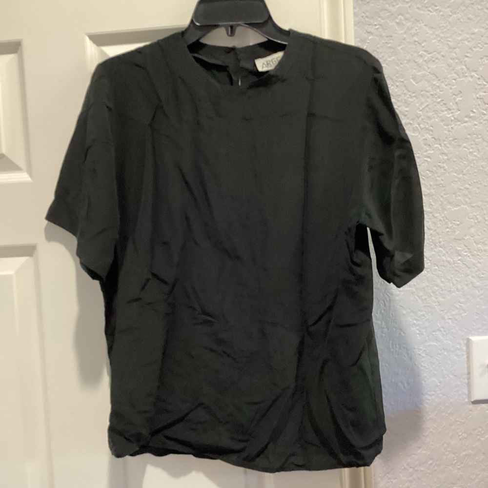 Argentina black 100% silk blouse